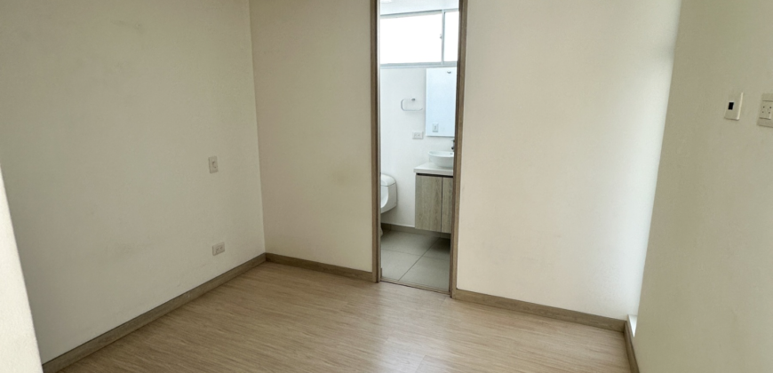 Casa de dos niveles Llanogrande