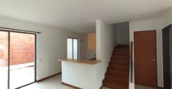 Casa cerca al centro comercial Viva