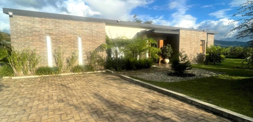 Hermosa casa campestre