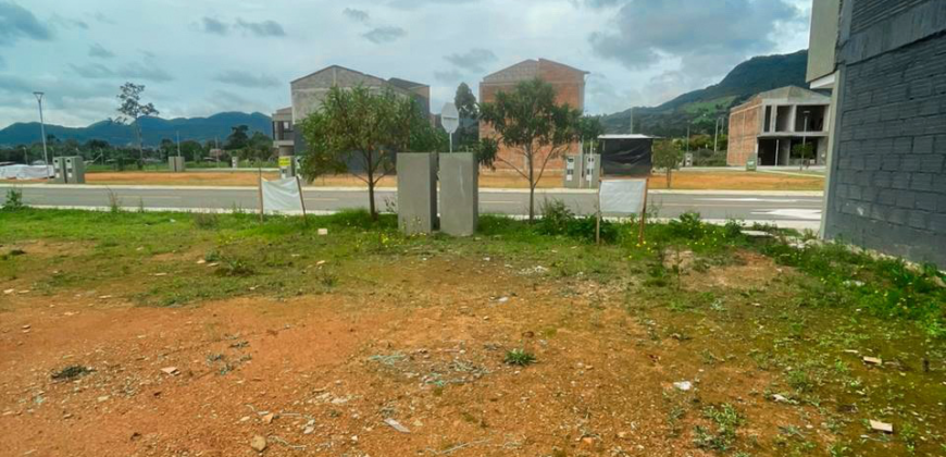 Lote sector Éxito-Viva