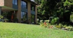 Casa-lote en Llanogrande