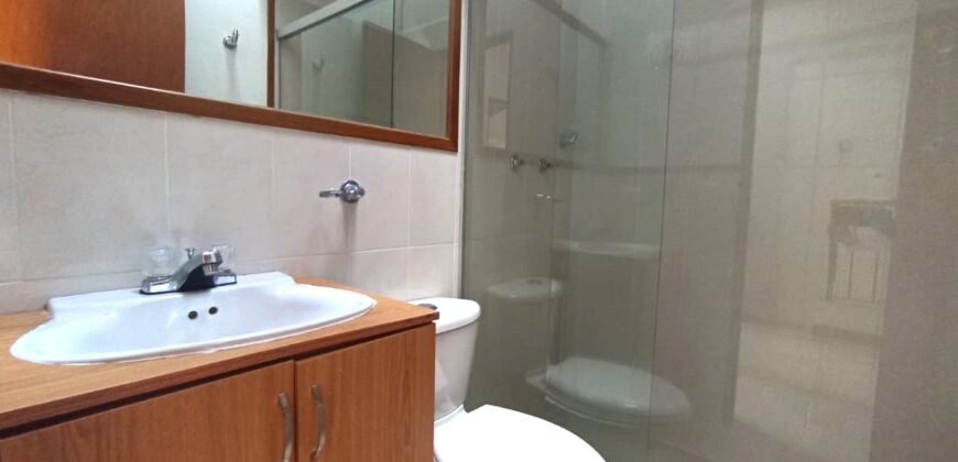 Casa cerca al centro comercial Viva