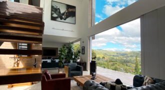 Casa con increíble vista a la represa