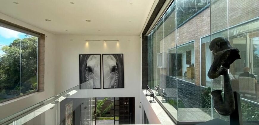 Casa con increíble vista a la represa