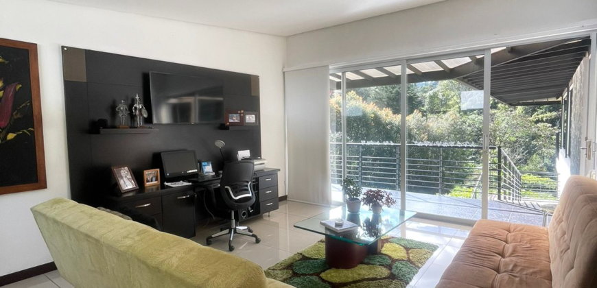 Casa campestre en Llanogrande